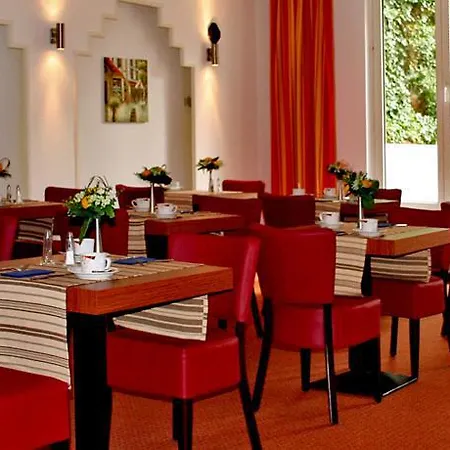 Cityclass Atrium Budget 3* Leverkusen