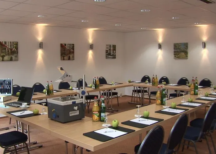 Cityclass Atrium Budget 3*